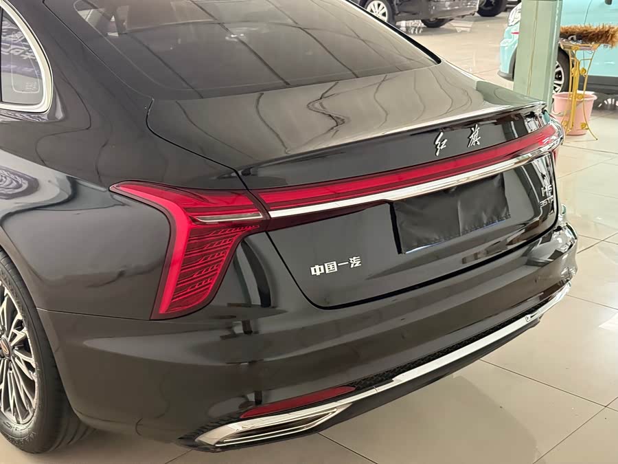 Hongqi H5 2025 1.5T DCT Qiyun Edition - zdjęcie 8