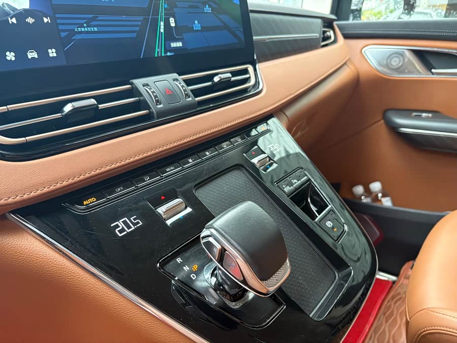 Hongqi HQ9 PHEV 2024 2.0T 4WD Business - zdjęcie 8