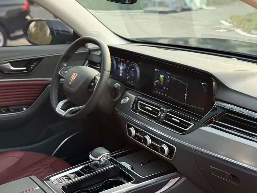 Hongqi HS5 2023 2.0T Flagship Pro - zdjęcie 5