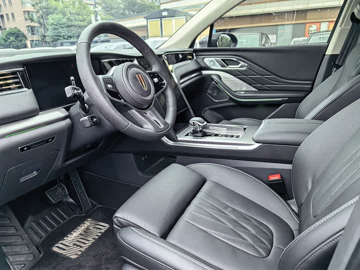 Hongqi HS7 PHEV 2025 Facelift 2.0T PHEV 4WD Flagship 6-seater - zdjęcie 17