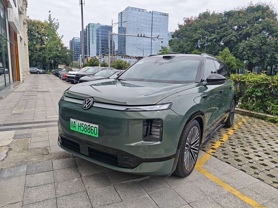 ID. ERA 9X 2026 Max 4WD - zdjęcie 2
