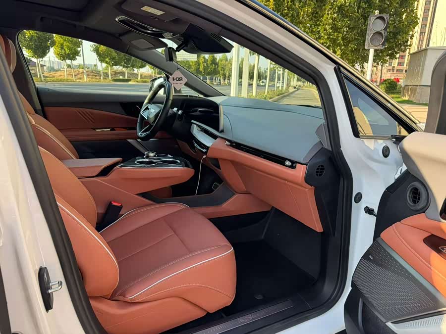 IQ AoGe 2024 4WD Long Range - zdjęcie 6