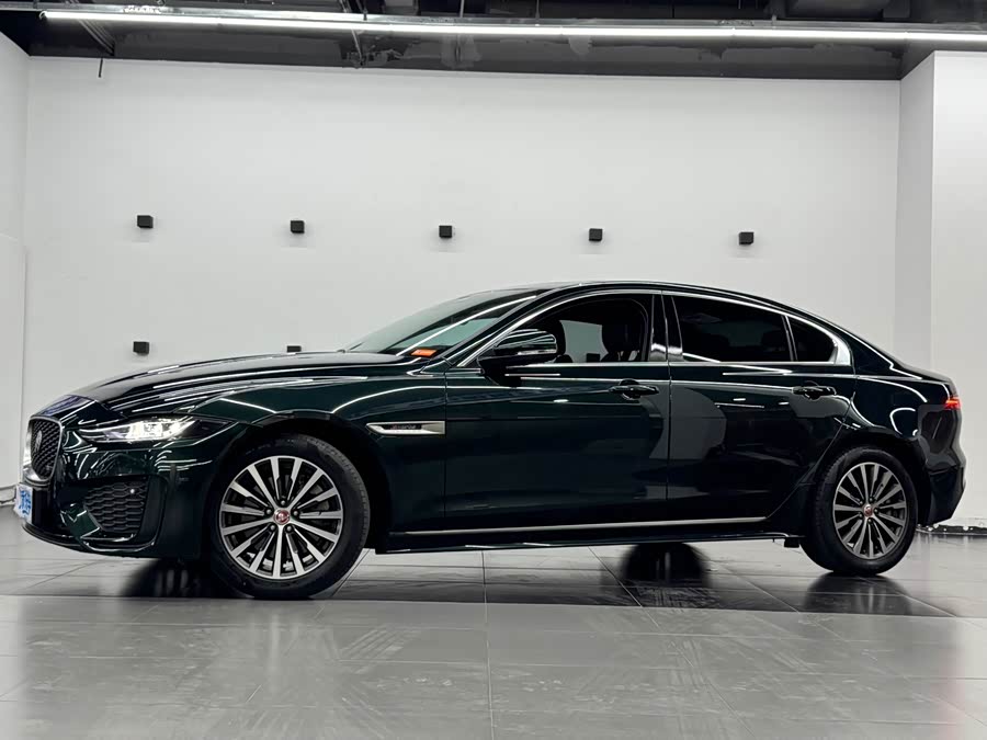 Jaguar XEL 2023 2.0T 200PS R-DYNAMIC Youth Sport - zdjęcie 2
