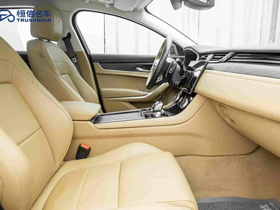 Jaguar XFL 2024 2.0T P250 2WD Luxury - zdjęcie 18