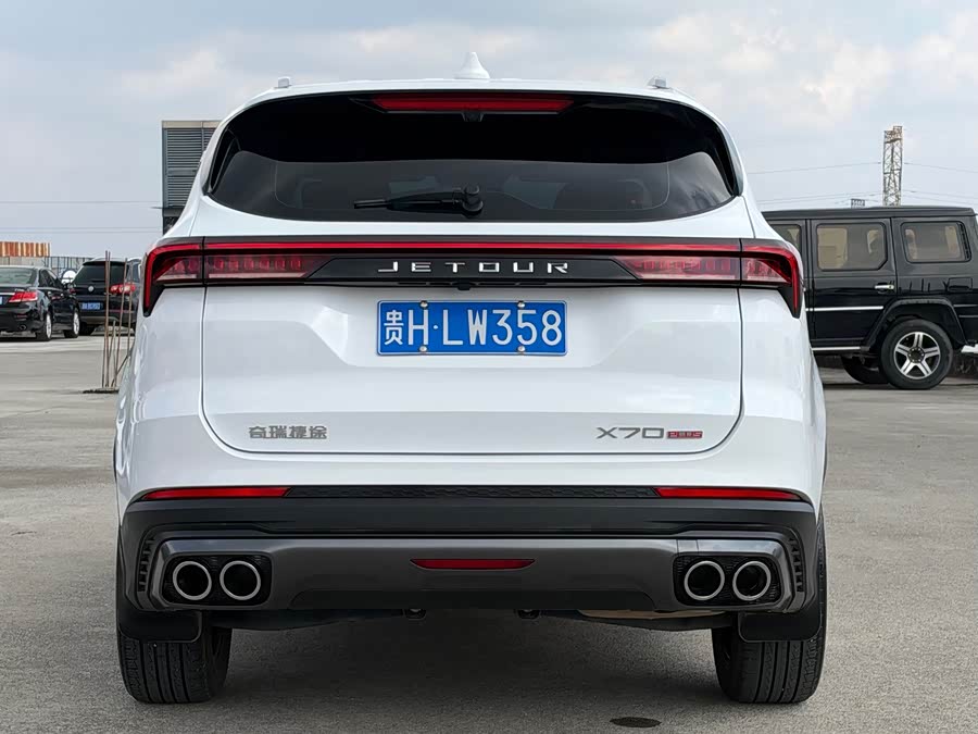 Jietu X70 PLUS 2024 Champion Edition 1.5T DCT Champion PRO 7-seater - zdjęcie 5