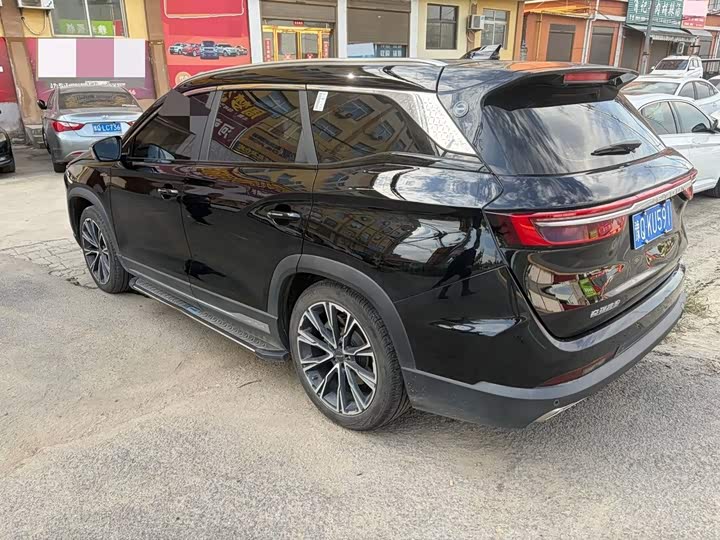 Jietu X90 PRO 2024 2.0T DCT Ultimate 7-Seater - zdjęcie 8