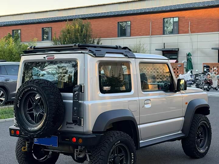 Jimny 2025 5-Door - zdjęcie 15