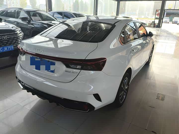 Kia K3 2024 1.5L CVT Comfort Luxury - zdjęcie 16