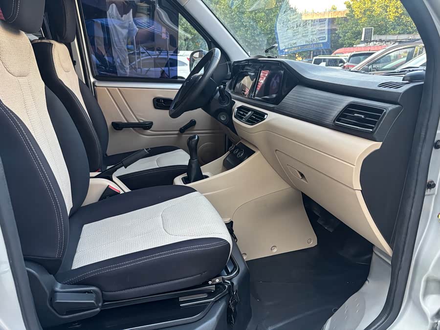 KuaYue Xing V3 2022 1.5L Gas Standard 7-Seater Van JL473QH - zdjęcie 13