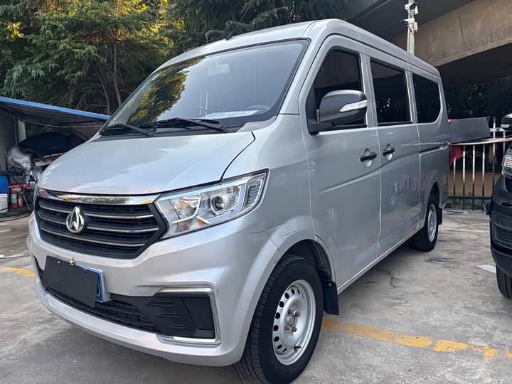 KuaYue Xing V3 2022 1.5L Gas Standard 7-Seater Van JL473QH - zdjęcie 16