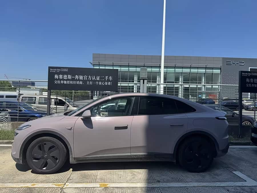 L60 2025 60kWh 4WD - zdjęcie 7