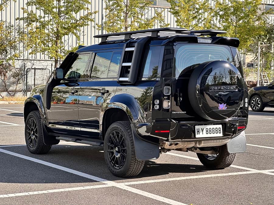 Land Rover Defender 2023 250 Diesel - zdjęcie 4