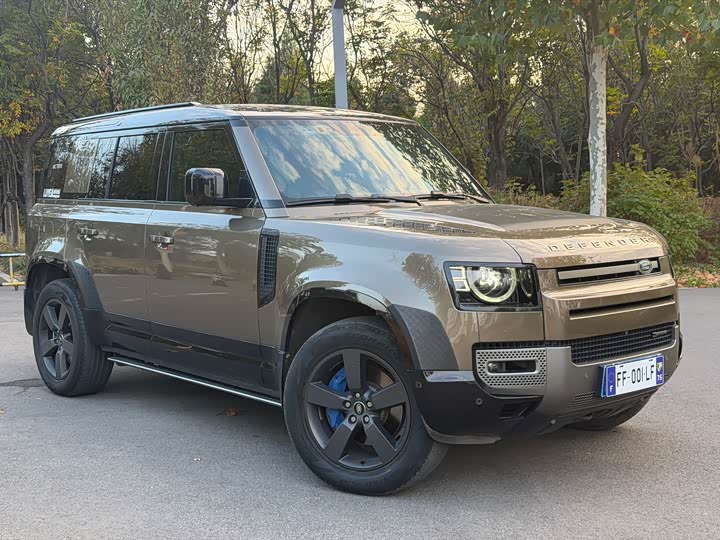 Land Rover Defender 2023 Facelift 110 3.0T P400 X-DYNAMIC HSE - zdjęcie 12