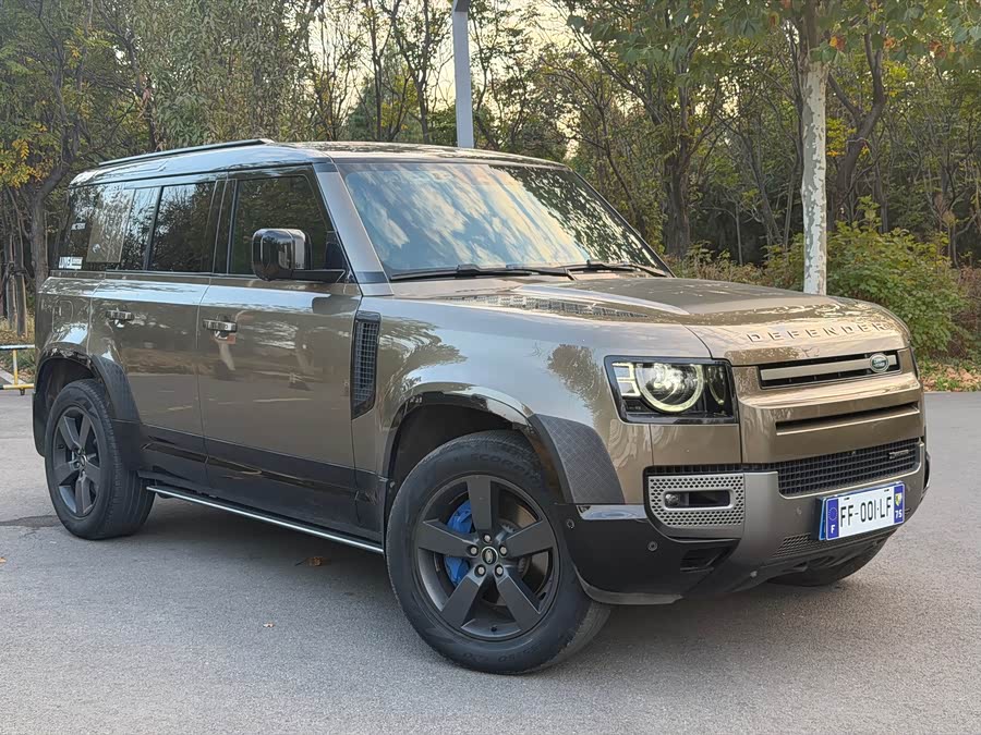 Land Rover Defender 2023 Facelift 110 3.0T P400 X-DYNAMIC HSE - zdjęcie 3