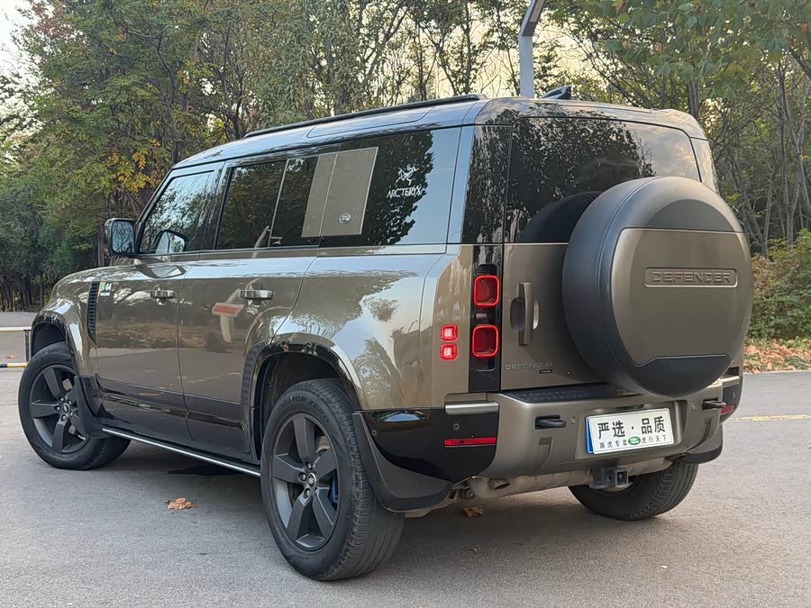 Land Rover Defender 2023 Facelift 110 3.0T P400 X-DYNAMIC HSE - zdjęcie 7