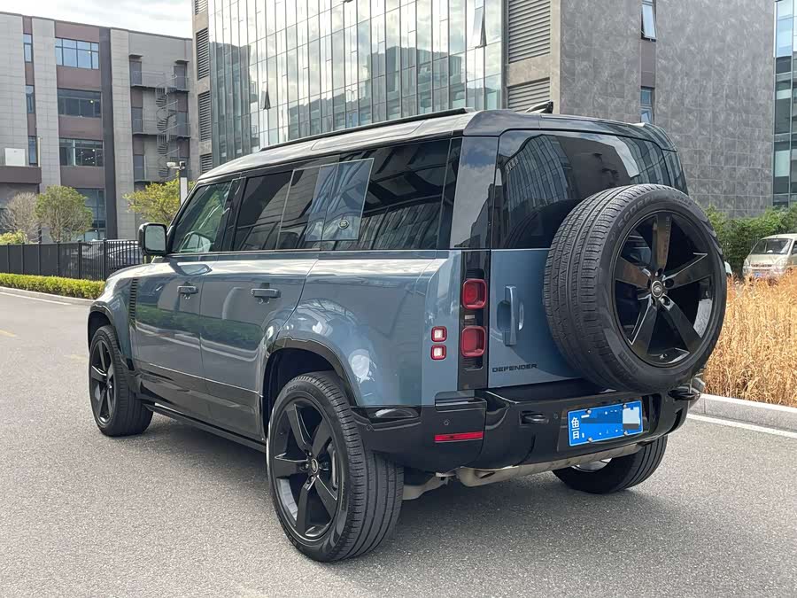 Land Rover Defender 2024 110 3.0T P400 X-DYNAMIC HSE - zdjęcie 4