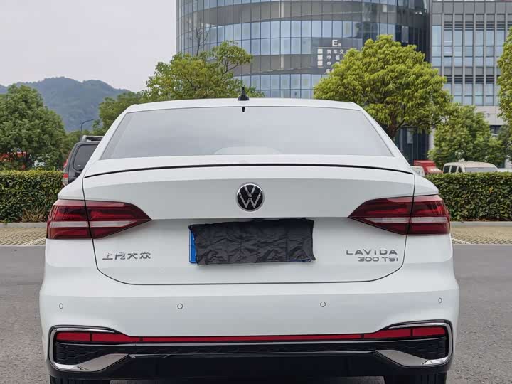 Langyi 2023 300TSI DSG Starry Full Version - zdjęcie 17