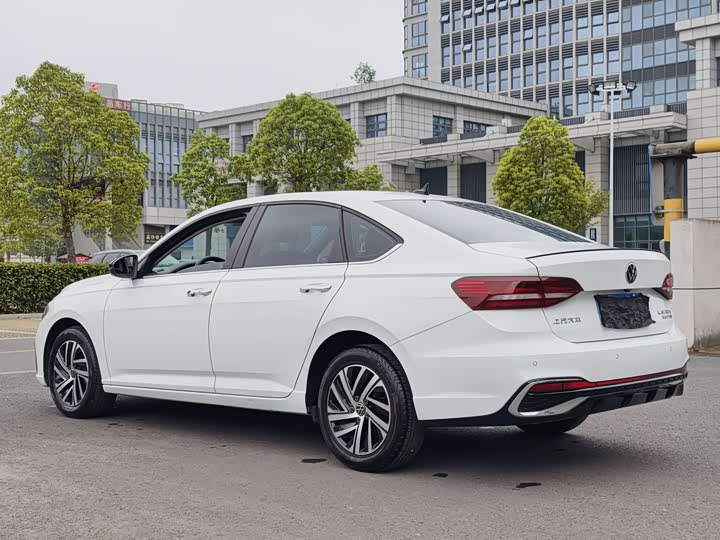 Langyi 2023 300TSI DSG Starry Full Version - zdjęcie 18