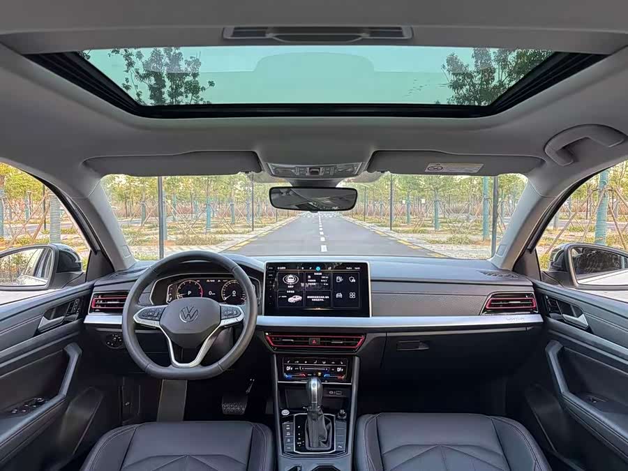 Langyi 2026 300TSI DSG Starry Full Version - zdjęcie 4