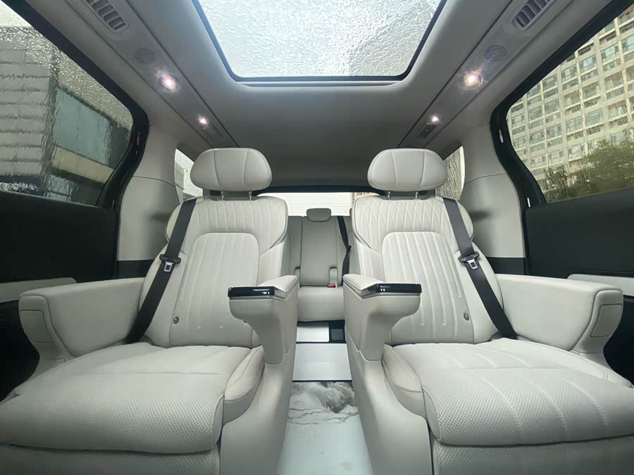 Lantu Dreamer 2025 PHEV 4WD Flagship Kunpeng - zdjęcie 17