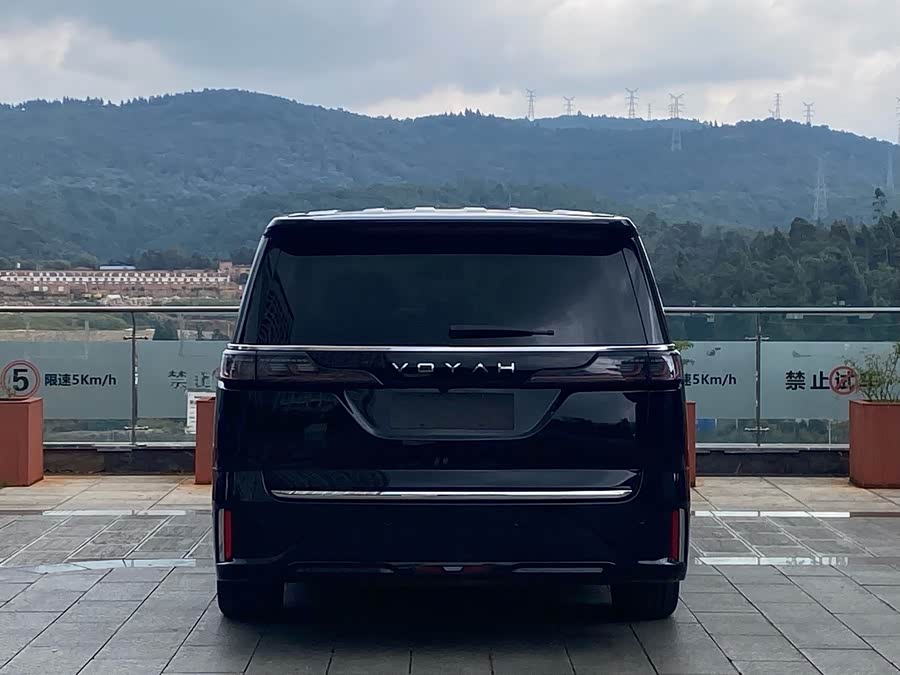 Lantu Dreamer 2025 PHEV 4WD Flagship Kunpeng - zdjęcie 5