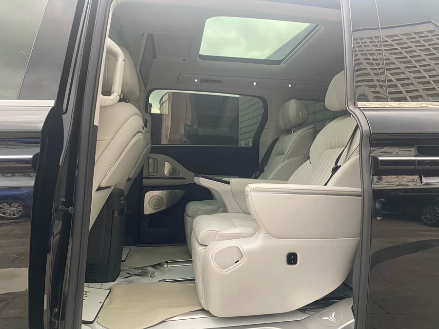 Lantu Dreamer 2025 PHEV 4WD Flagship Kunpeng - zdjęcie 9