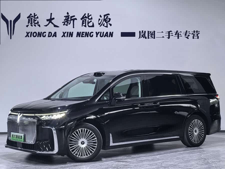 Lantu Dreamer 2025 PHEV 4WD Flagship Qian Kun Edition - zdjęcie 1