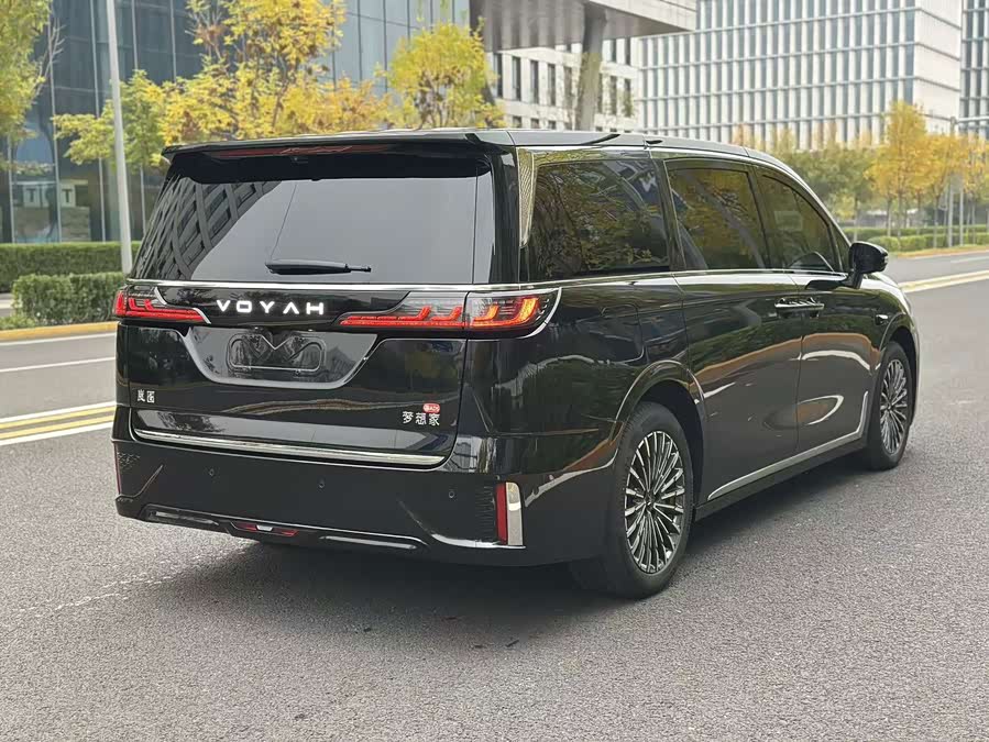 Lantu Dreamer 2026 PHEV Champion - zdjęcie 19