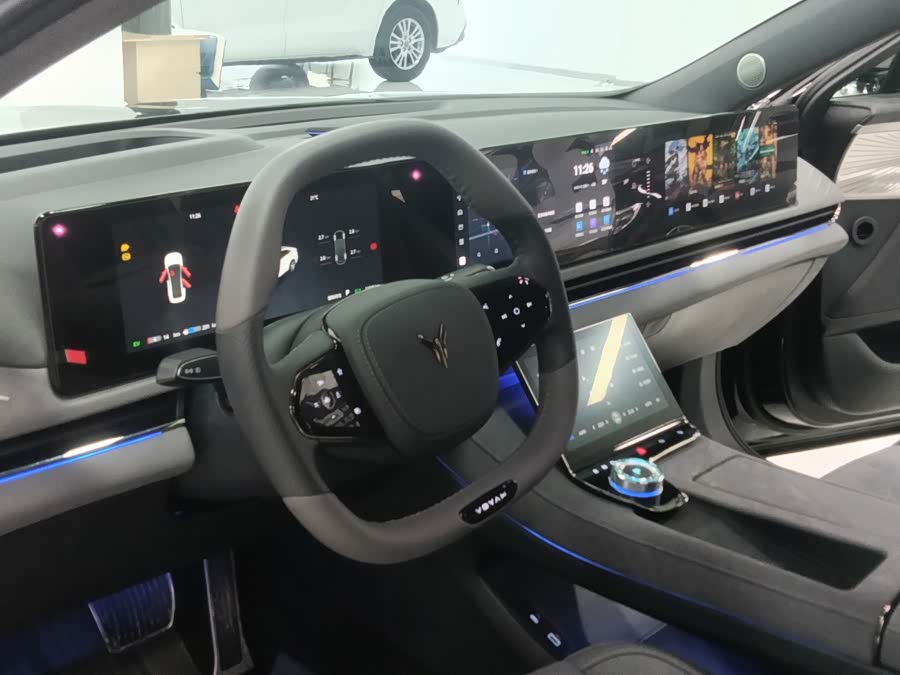 Lantu Zhaiguang 2024 PHEV Four-Wheel Drive Ultra Long Range Flagship Version - zdjęcie 4
