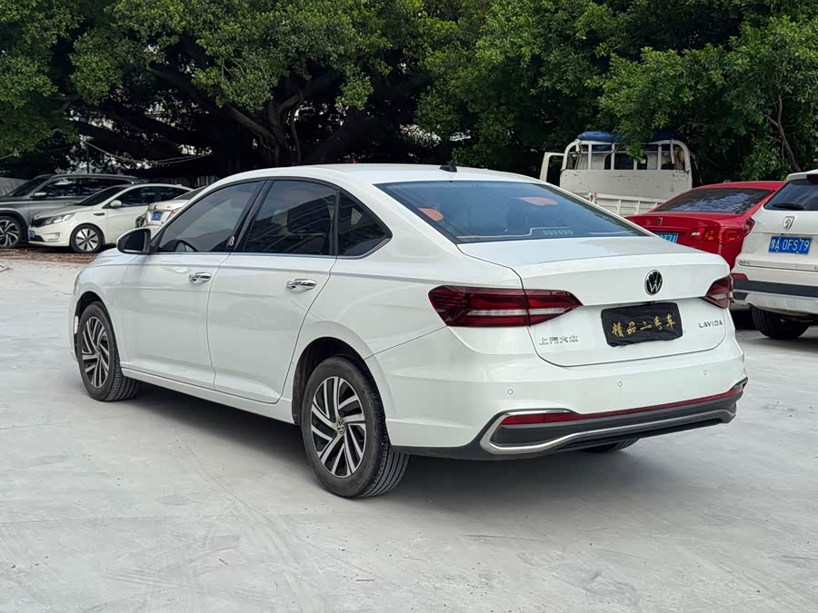 Lavida 2023 1.5L Automatic Five Million Edition - zdjęcie 9