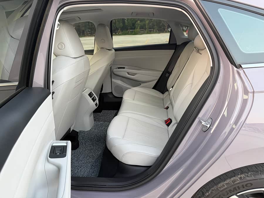 Lavida 2026 Pro 300TSI Starry Intelligent Edition - zdjęcie 10