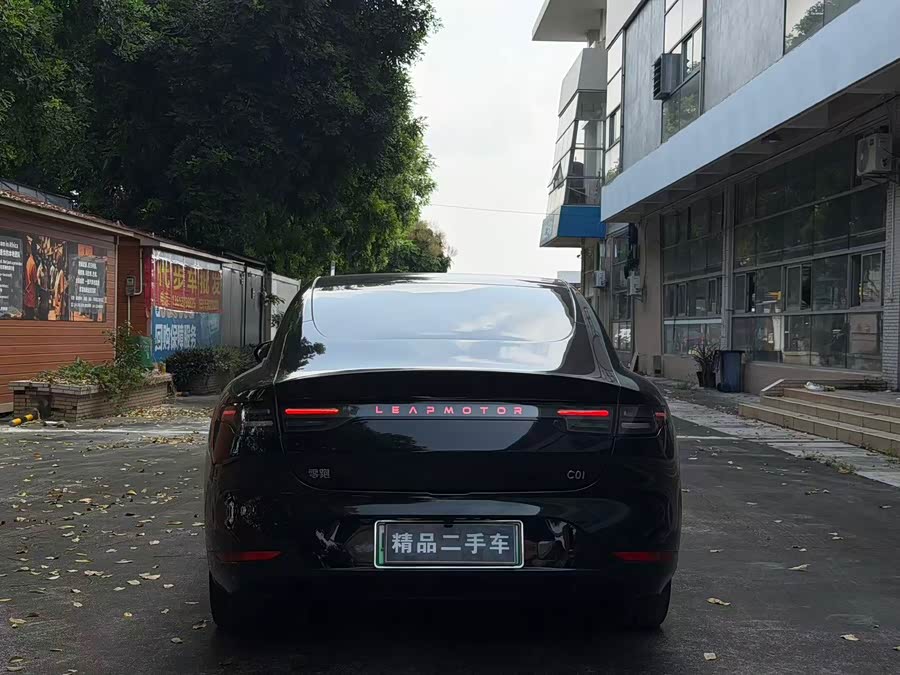 Leapmotor C01 2024 Pure Electric 525 Premium Edition - zdjęcie 12