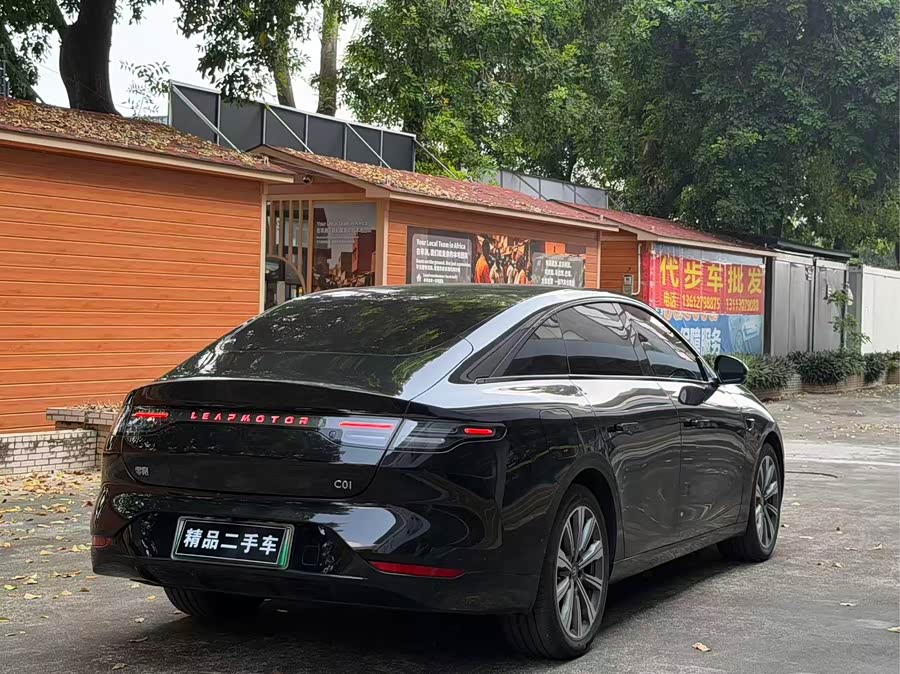 Leapmotor C01 2024 Pure Electric 525 Premium Edition - zdjęcie 13