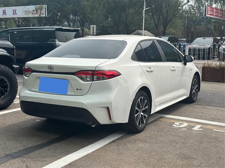 Leiling 2024 Intelligent Electric Hybrid Dual Engine 1.8L Advanced - zdjęcie 15