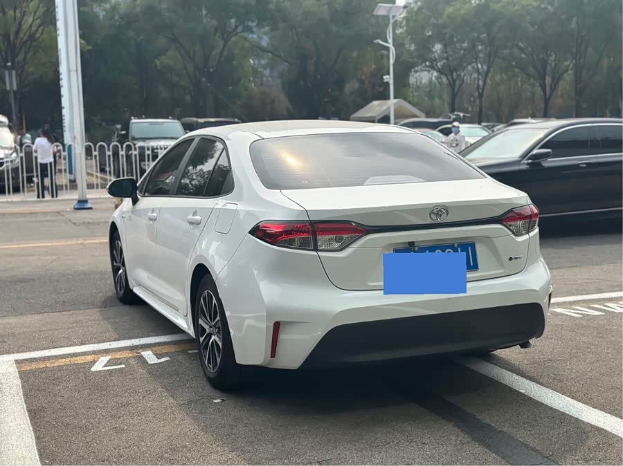 Leiling 2024 Intelligent Electric Hybrid Dual Engine 1.8L Advanced - zdjęcie 6