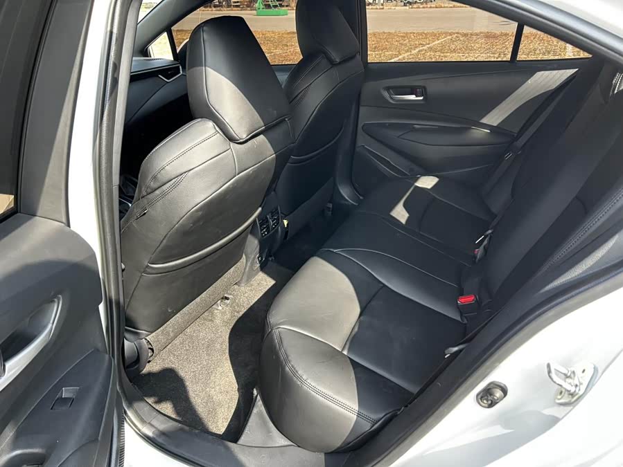 Levin 2023 TNGA 1.5L CVT Entry - zdjęcie 9