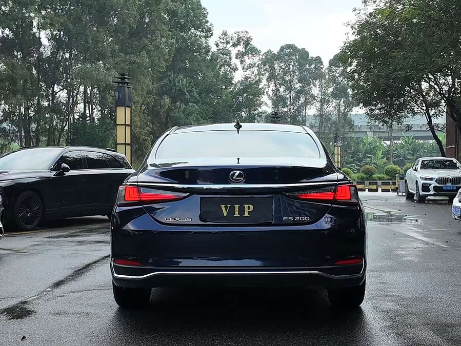 Lexus ES 2022 200 Excellence - zdjęcie 12