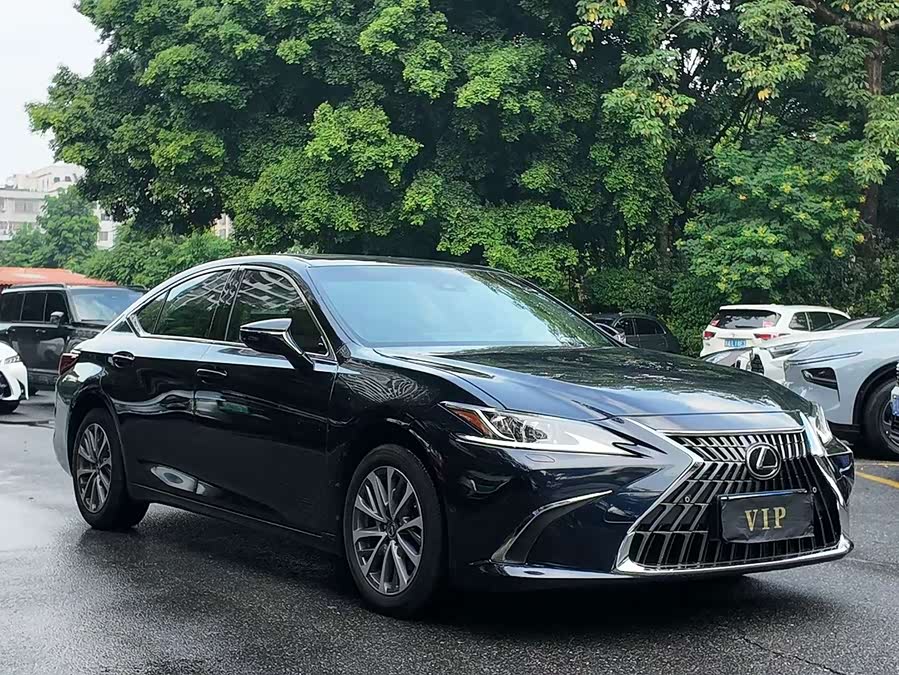 Lexus ES 2022 200 Excellence - zdjęcie 3