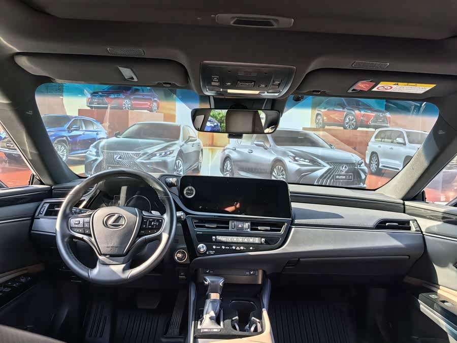 Lexus ES 2022 300h Excellence - zdjęcie 6