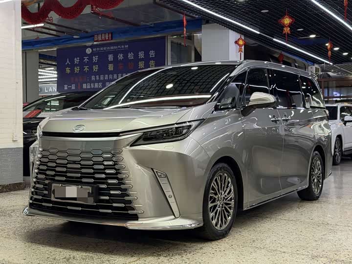 Lexus LM 2023 500h 6-Seater Prestige - zdjęcie 11