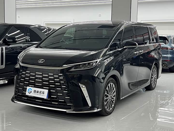 Lexus LM 2023 500h 6-Seater Prestige - zdjęcie 18