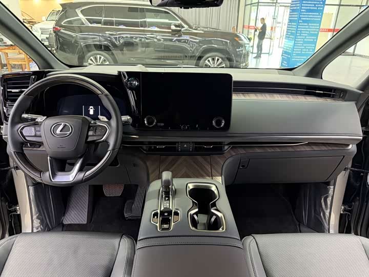 Lexus LM 2023 500h 6-Seater Prestige - zdjęcie 20