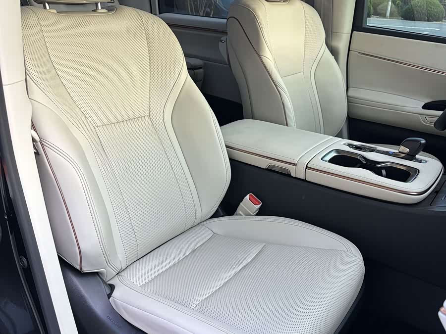 Lexus LM 2023 500h 6-Seater Prestige - zdjęcie 6
