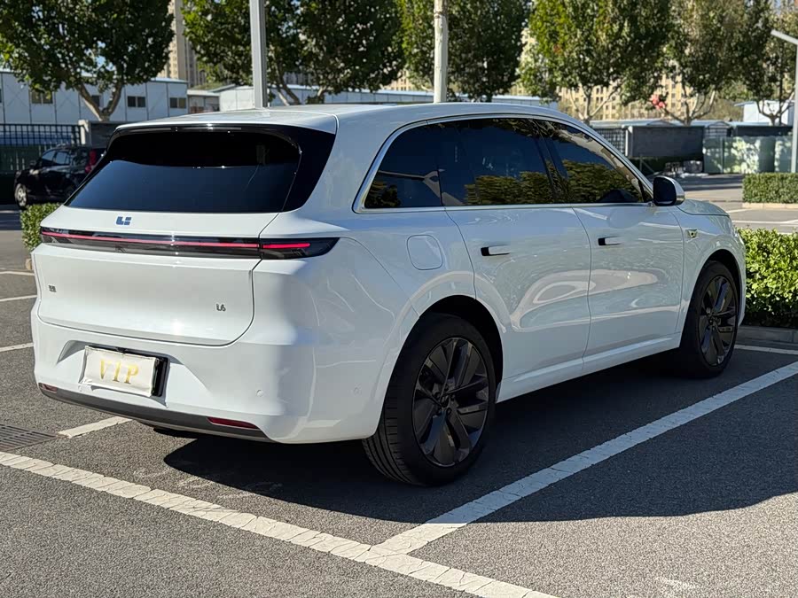 Li Auto L6 2024 Max - zdjęcie 6