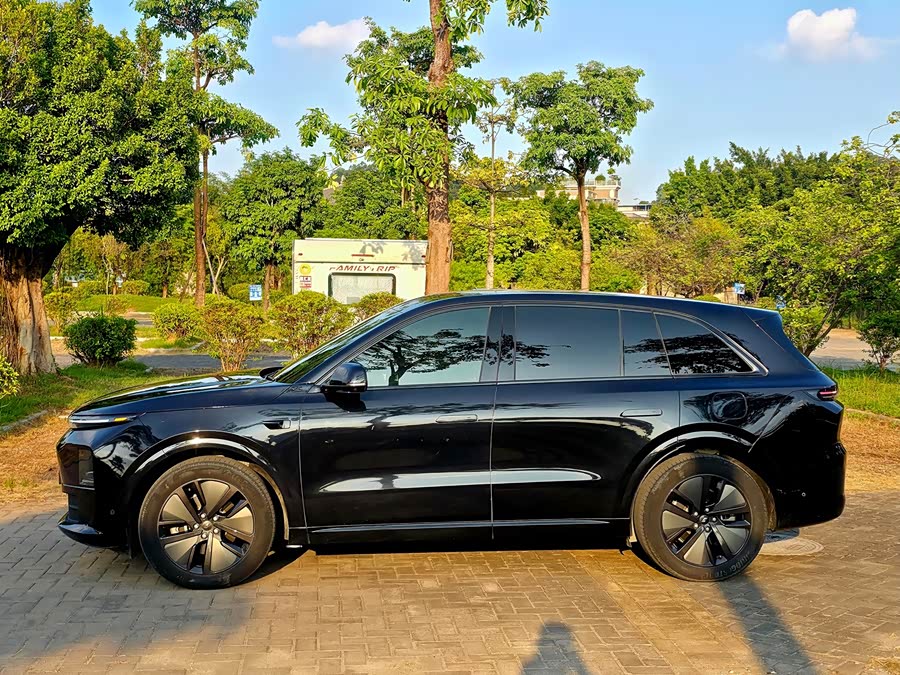 Li Auto L6 2024 Pro - zdjęcie 4