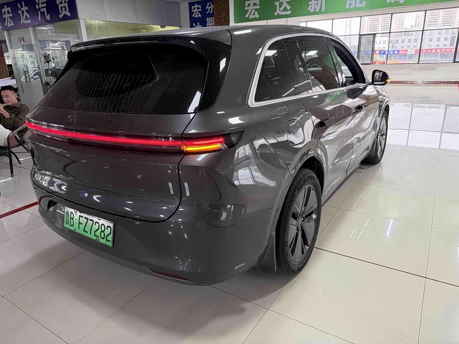 Li Auto L6 2024 Pro - zdjęcie 8