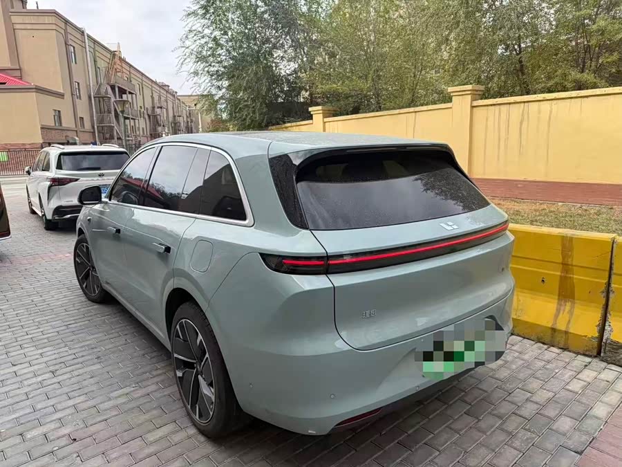 Li Auto L6 2025 Max Smart Refresh - zdjęcie 6