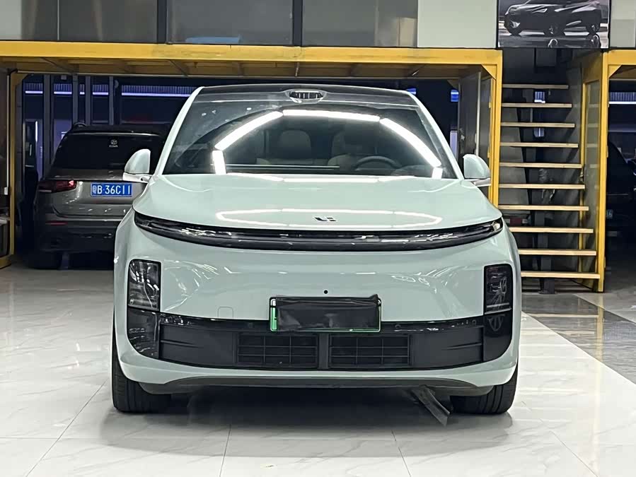 Li Auto L6 2025 Pro Intelligent Renewal Version - zdjęcie 2