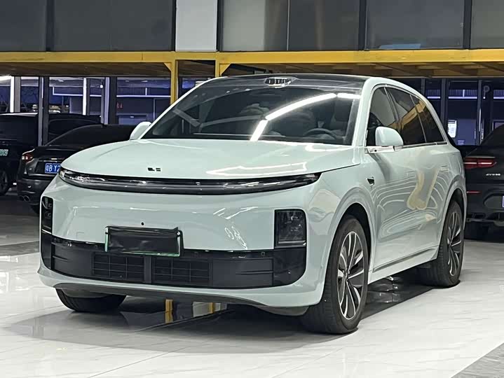 Li Auto L6 2025 Pro Intelligent Renewal Version - zdjęcie 13