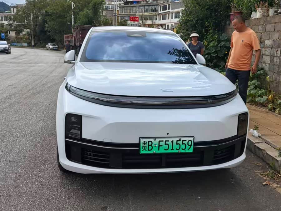 Li Auto L7 2023 Pro - zdjęcie 2